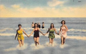 Women in the ocean Misc, Florida