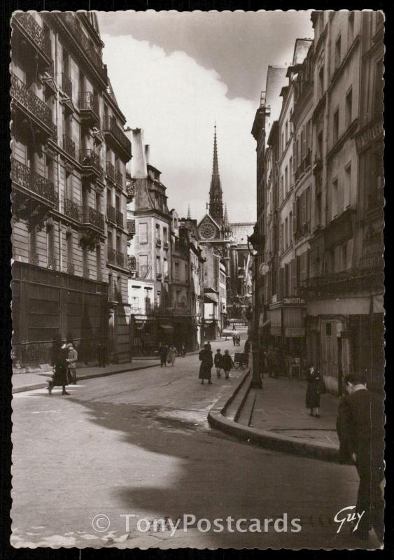 La Place Maubert - au fond, Notre dame