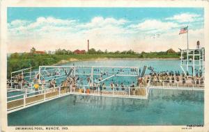 1937 Swimming Pool Muncie Indiana Teich postcard 11680