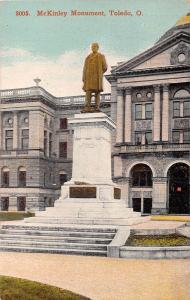 TOLEDO OHIO McKINLEY MONUMENT~FRONT OF LUCAS COUNTY COURT HOUSE POSTCARD 1910s