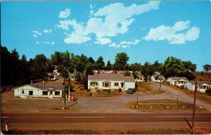 Travelrest Motel, Weathervane Resort Houghton MI Vintage Postcard P80