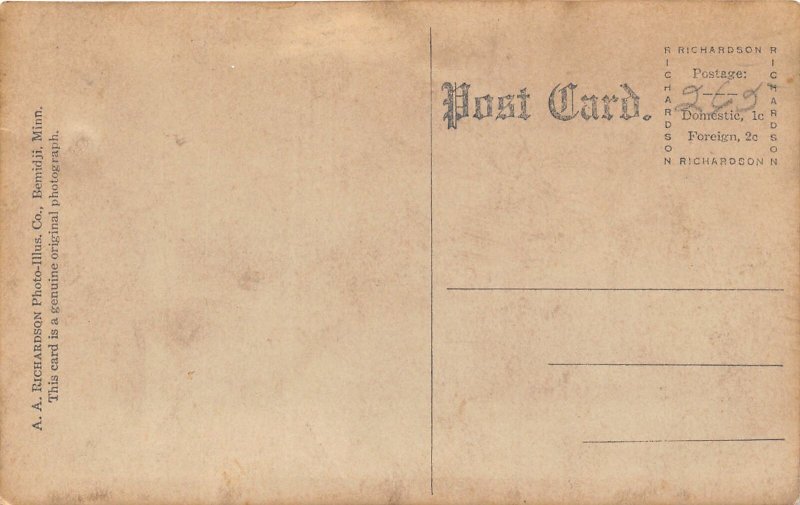 G40/ Bemidji Minnesota RPPC Postcard c1910 Men Occupational Workers Store