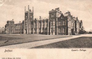 Vintage Postcard Queen's College Research institution Belfast Northern Ireland