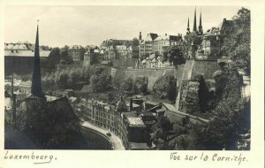 luxemburg, LUXEMBOURG, Vue sur la Corniche (1930s) RPPC Postcard