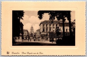 Vtg Bruxelles Place Royale vue du Parc Public Square Brussels Belgium Postcard