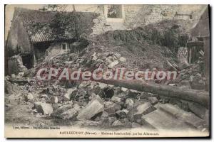 Postcard Old Raulecourt houses bombed by the Germans