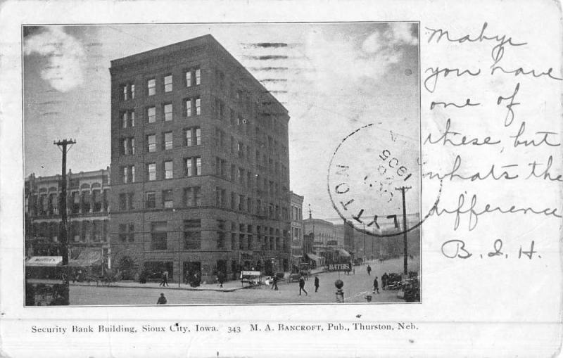 Sioux City Iowa Security Bank Bldg Street View Antique Postcard K50045