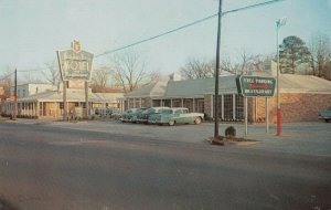 SYLCAUGA , Alabama , 1950-60s ; Jackson's Trace Motel & Restaurant