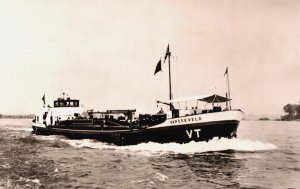 Varsseveld Motor Tanker N.V. Vereenigde Tankreederij Rotterdam Vintage RPPC C237