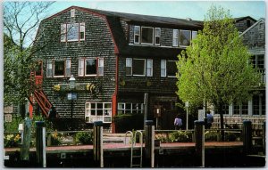 VINTAGE POSTCARD CAP'N TOBEY'S CHOWDER HOUSE RESTAURANT AT NANTUCKET ISLAND MASS