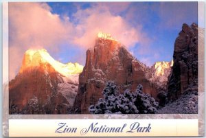 M-88983 Court of Patriarchs Zion National Park Utah USA