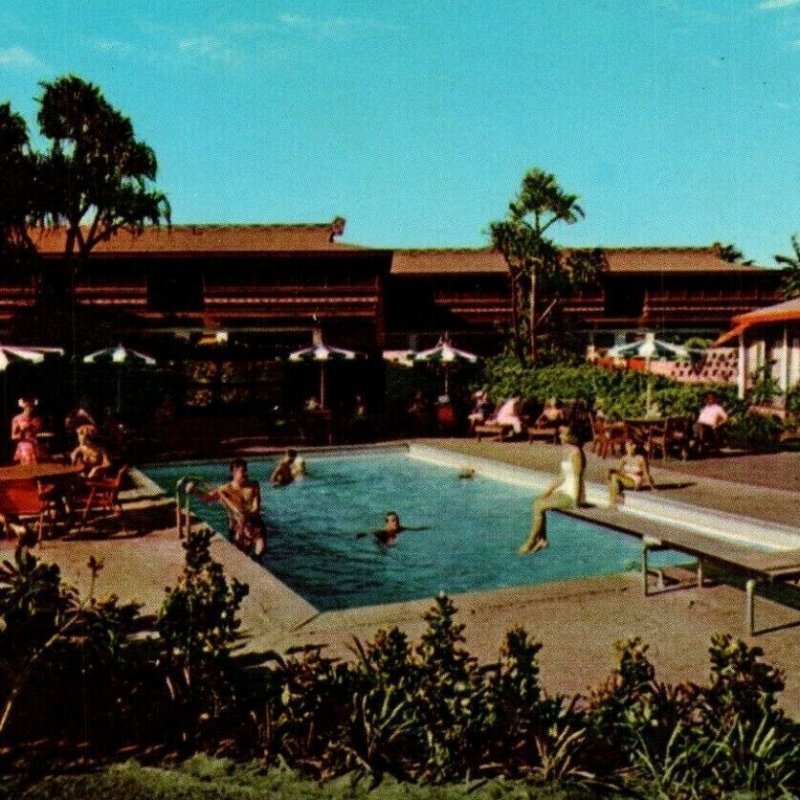 Pool woman diving board Maui Palms Hotel Kahului Bay Maui Hawaii HI Postcard