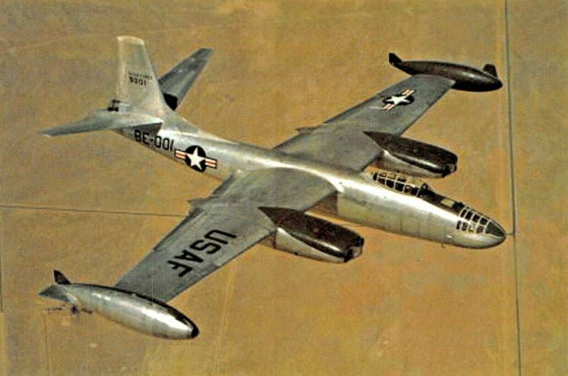 CB14 NORTH AMERICAN B-45C TORNADO-AMERICA'S FIRST 4 JET BOMBER POSTCARD 