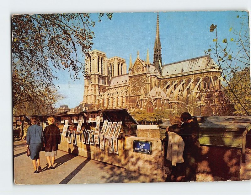 Postcard Notre-Dame de Paris et les Bouquinistes, Paris, France