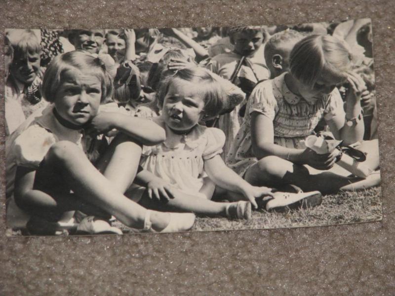 RPPC, Netherland Children, 1948