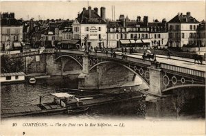 CPA Compiegne- Vue du Pont vers la Rue Solferino FRANCE (1009032)