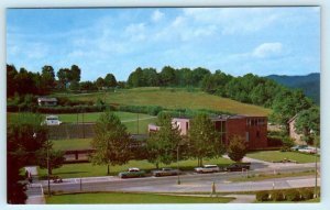 CULLOWHEE, North Carolina NC ~ Hunter Library WESTERN CAROLINA COLLEGE Postcard