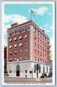 1920's STERLING ILLINOIS CENTRAL TRUST & SAVINGS BANK BUILDING*OLD CARS*POSTCARD