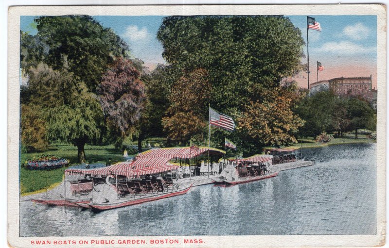 Boston, Mass, Swan Boats On Public Garden