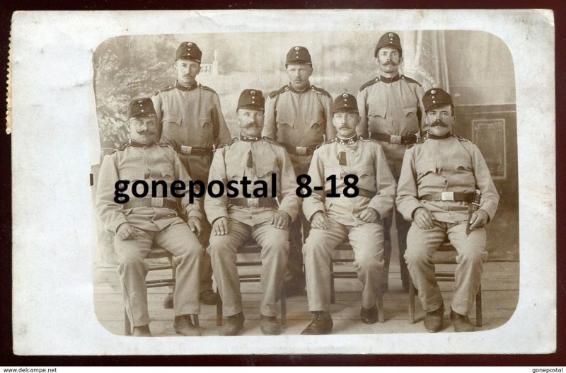 dc1658 - AUSTRIA- HUNGARY MILITARY 1910 Soldiers Bayonets. Real Photo Postcard