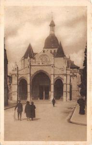 BF3304 beaune collegiale notre dame facade france