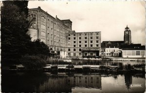 CPA Nogent sur Seine- Les Grands moulins&Eglise St Laurent FRANCE (1007569)