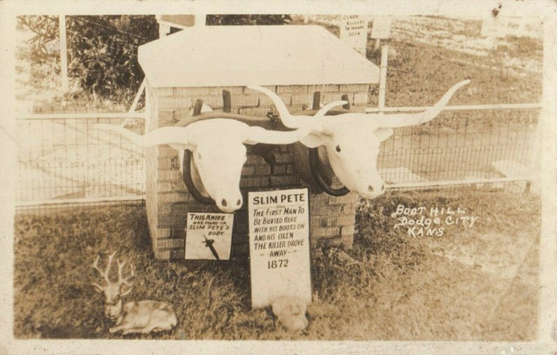 RP: DODGE CITY , Kansas , 1930-40s ; Boot Hill