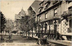 CPA DEAUVILLE - Normandy Hotel - La Cour et le Pay (515655)