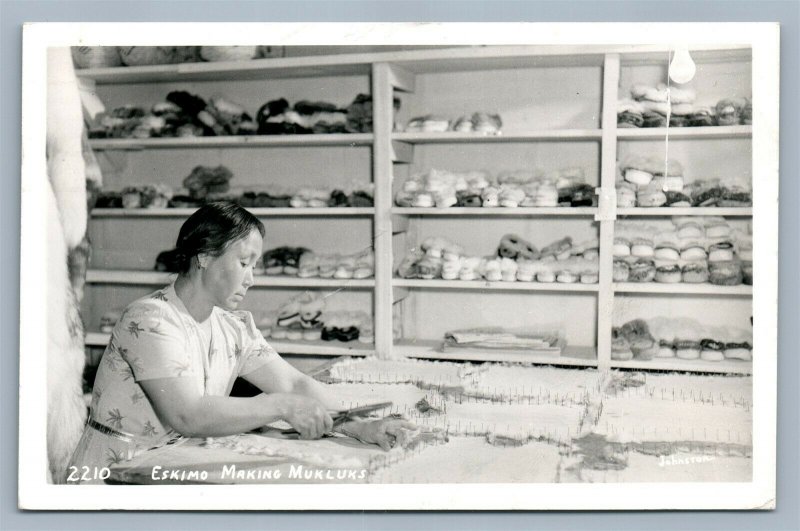 ESKIMO MAKING MUKLUKS VINTAGE REAL PHOTO POSTCARD RPPC