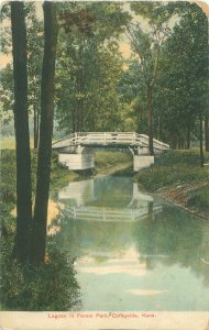 Coffeyville, Kentucky Lagoon in Forest Park Postcard