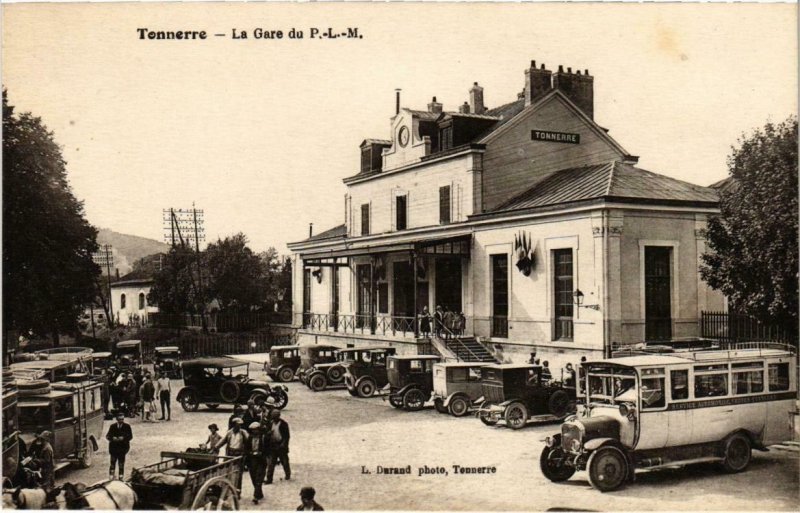 CPA AK TONNERRE - La Gare du P.-L.-M. (986188)