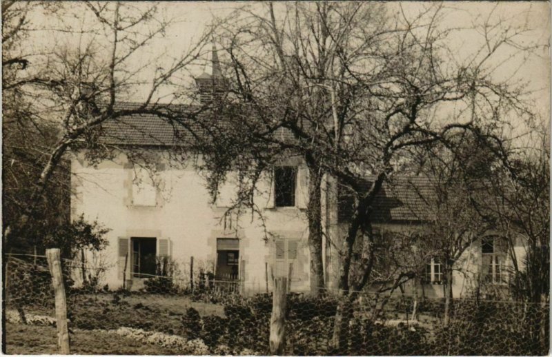 CPA Gueret Real Photo on Postcard FRANCE (1050374)