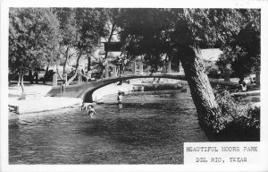 Beautiful Moore Park Del Rio Texas 1940s RPPC Photo Postcard 20-11914