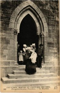 CPA Plougastel Daoulas- Un Bapteme FRANCE (1026367)