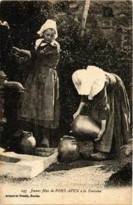 CPA France - Folklore - Jeunes Filles de Pont-Aven a la Fontaine (773462)