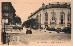 Vintage Postcard 1910's  La Rue Gontant-Biron Deauville France FR