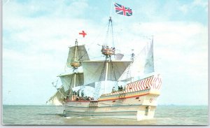 Jamestown Susan Constant II Ship Replica Virginia Postcard 1607 Sailing