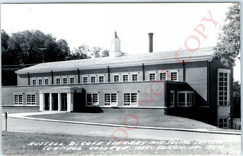 c1950s Mt Vernon, IA RPPC Cornell College Russell D Cole Library Postcard A105