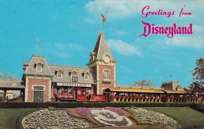 Disneyland Train Depot & Passenger Train 1977