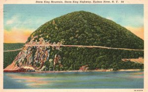 Hudson River New York 1946 Famed Storm King Mountain Highway  Vintage Postcard
