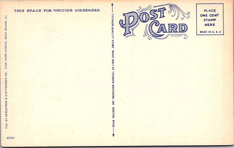 Postcard BOAT SCENE Davenport Iowa IA AN9736