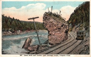 Vintage Postcard 1930's Giant Rock and Trolly Line Through Gorge Niagara Falls