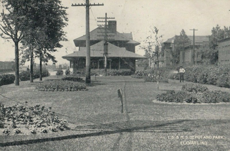 ELKHART , Indiana, 1909 ; L.S. & M.SW. Railroad Train Depot