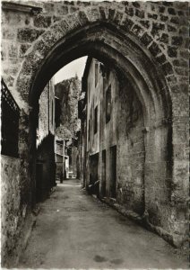 Cpm Castellane picturesque old street (1209235) 