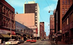 Iowa Des Moines Locust Street