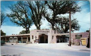 ALBUQUERQUE, NM New Mexico  LA HACIENDA DINING ROOM  1959  Roadside   Postcard 