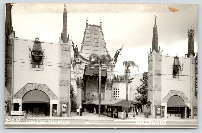 Hollywood California~Grauman's Chinese Theatre~Posters~Coffee Shop~c1950 RPPC 