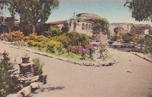 Front Garden Old Pepper Tree Looking East Old Mission San Juan Capistrano Cal...