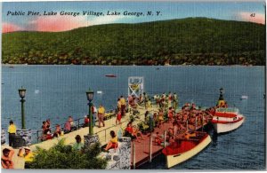 Public Pier, Lake George Village, Lake George NY Vintage Linen Postcard T16