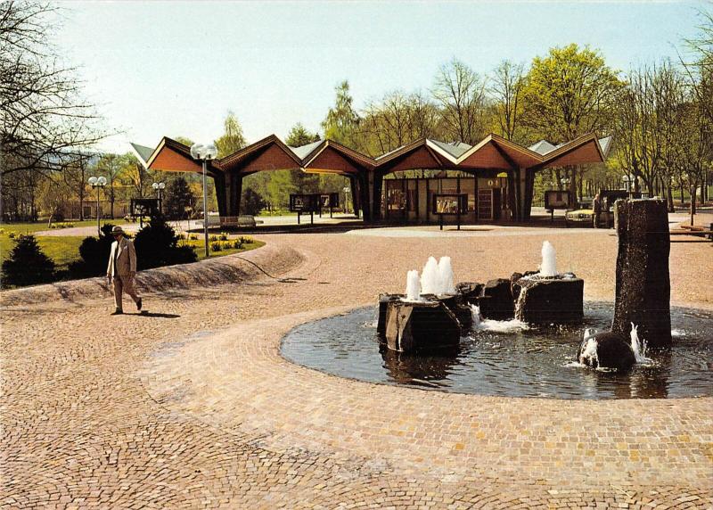 GG12408 Bad Hersfeld Kurparkeingang mit Pagode Brunnen Fountain Promenade